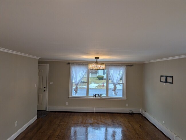 Foto del edificio - 8 Linda Circuit