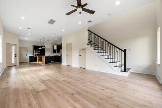 Building Photo - 1113 Danube St