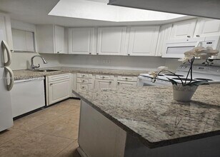 Building Photo - 8245 Lake Dr