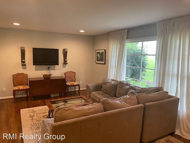 Building Photo - 4 br, 3 bath House - 1516 Beckham Drive