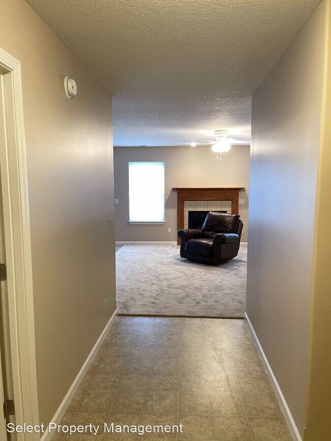 Building Photo - 3 br, 2 bath House - 333 Treeline Cove