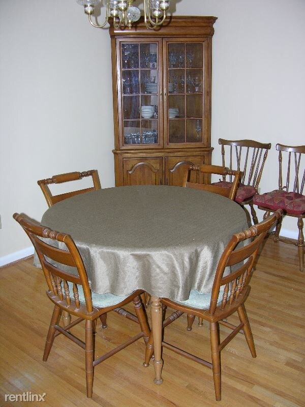 Building Photo - 131 Winston Dr