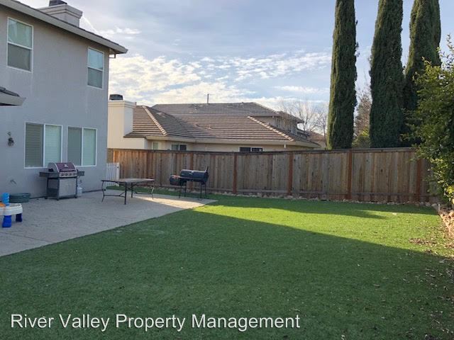 Building Photo - 4 br, 3 bath House - 6656 Maple Creek Drive