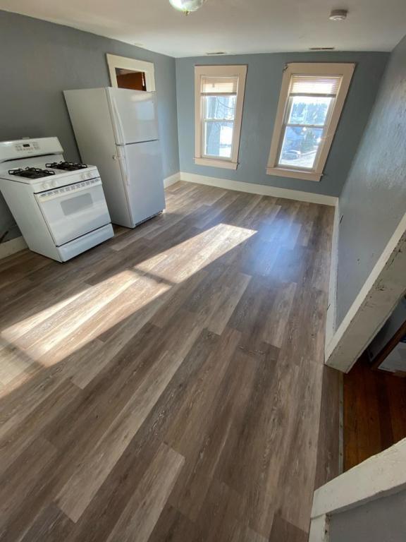 4 Negus St, ster, MA 01570 House Rental in ster, MA