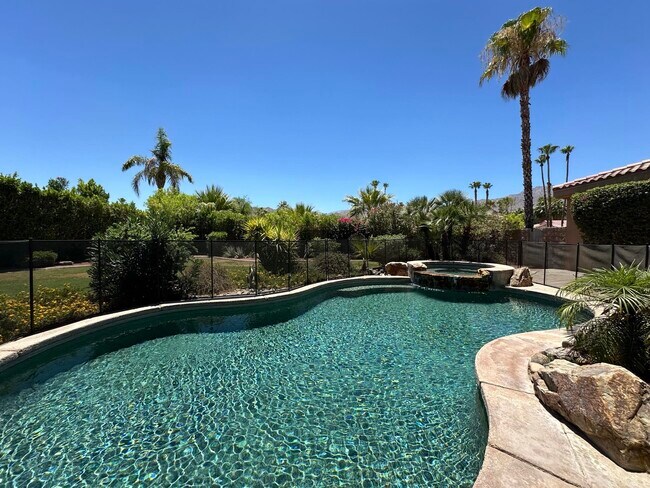 Building Photo - 72646 Spyglass Ln