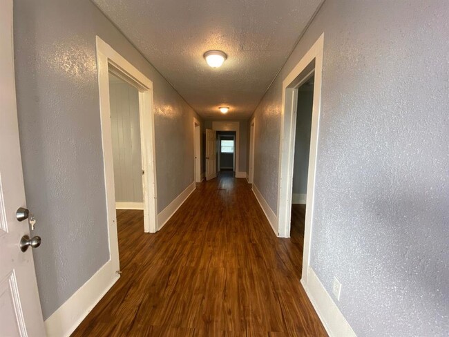 Foto del edificio - 3114 Avenue M 1/2