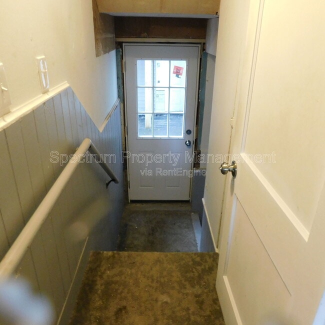 Building Photo - 5 S Garand St