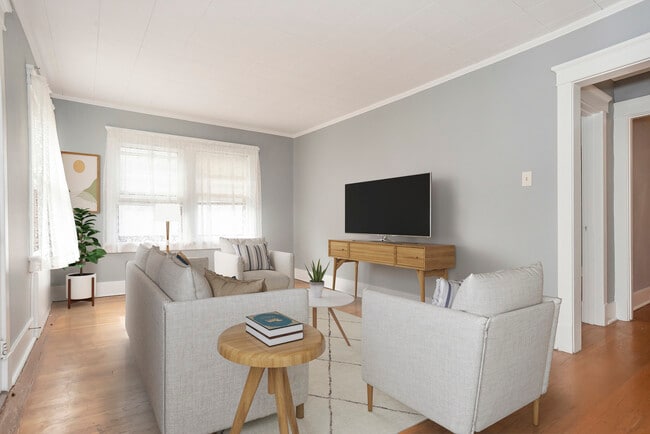 Building Photo - 24 N Madison Ave