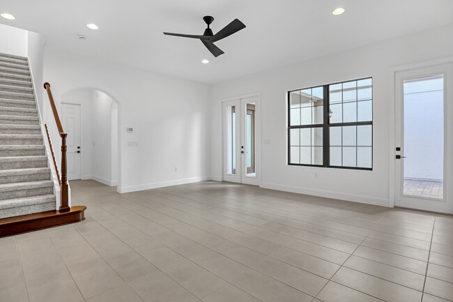 Foto del edificio - 2238 Salew St