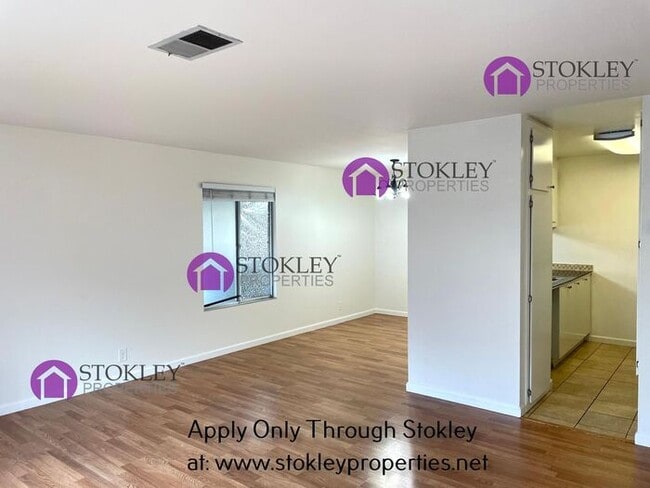 Building Photo - 2085 Olivera Rd
