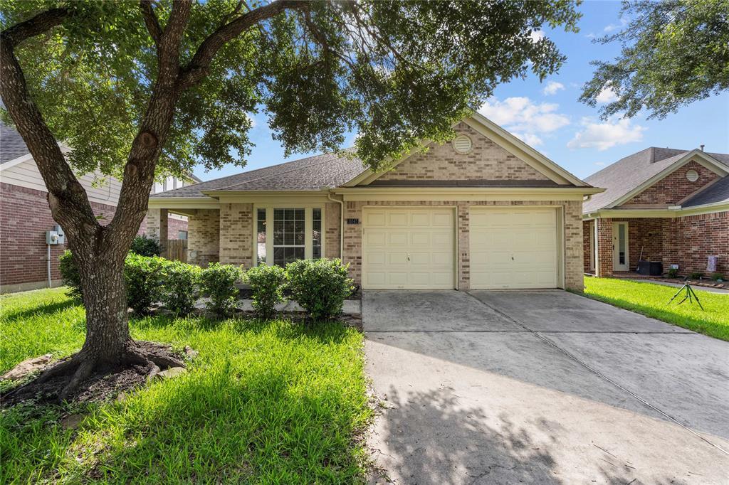 Foto principal - 11047 Pierce Valley Dr