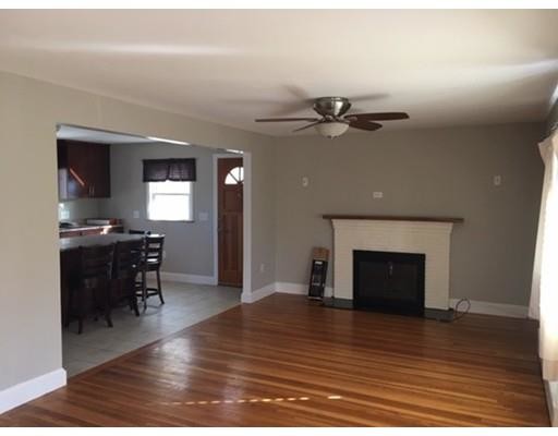 Foto del edificio - 36 Ellis Ave