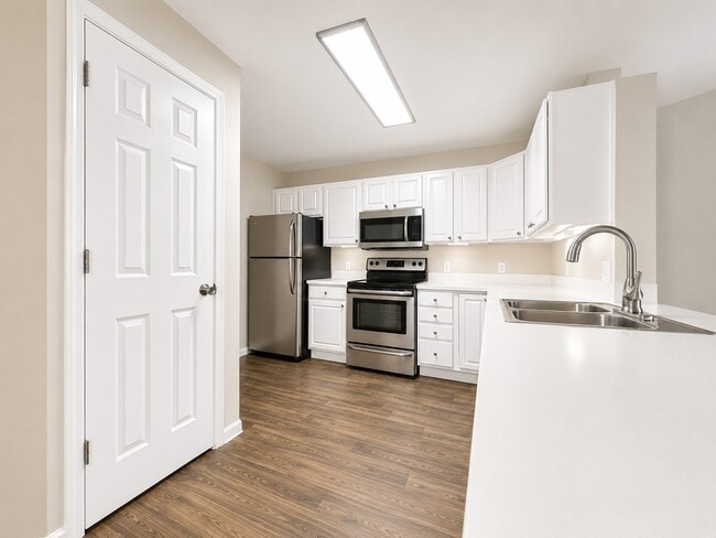 Keystone Lake Apartments