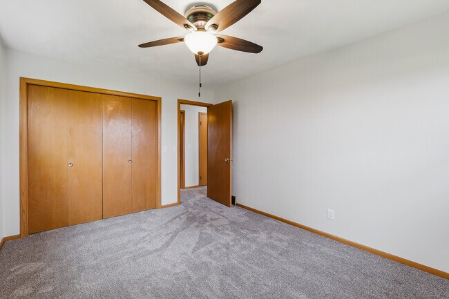 Foto del edificio - 1806 N Spring St
