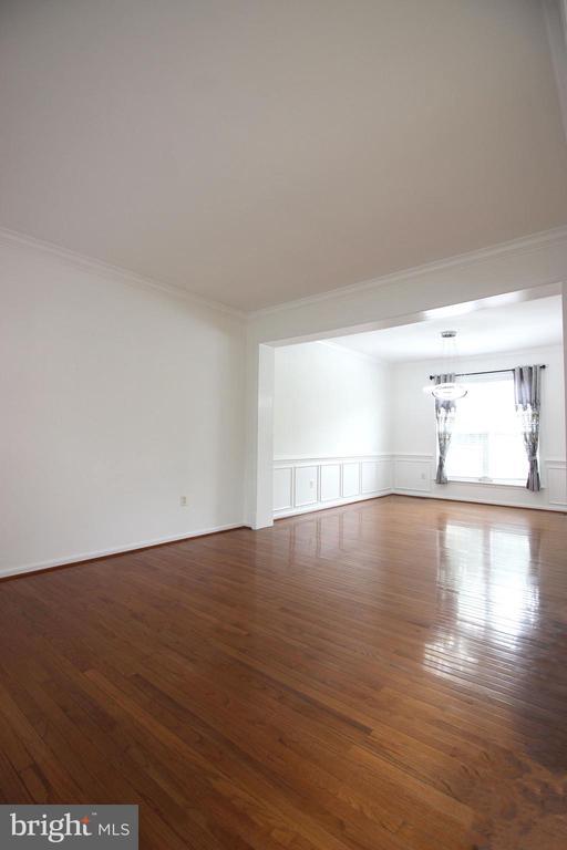 Foto del edificio - 9577 5th Pl