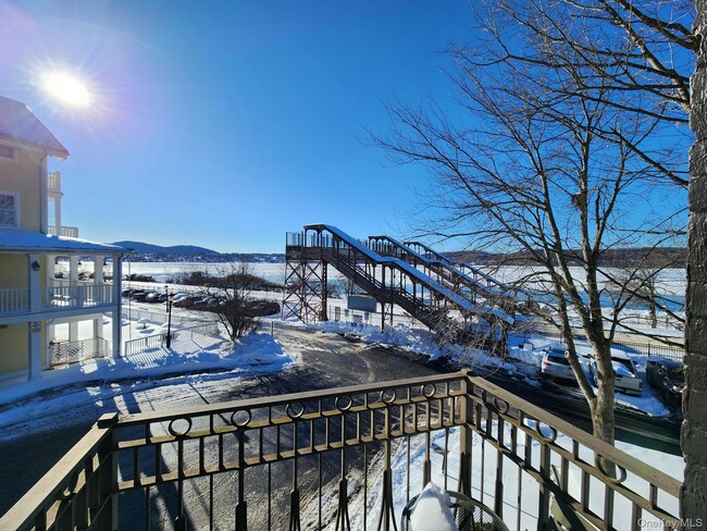 Building Photo - 1 Shatzell Ave