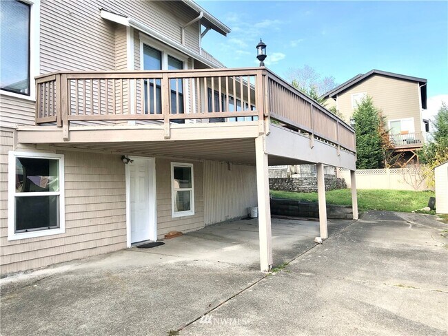 Photo - 3332 S Holly St Townhome