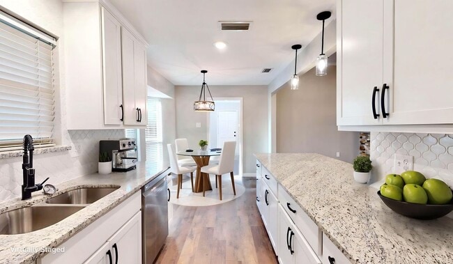 Building Photo - 4532 Eldorado