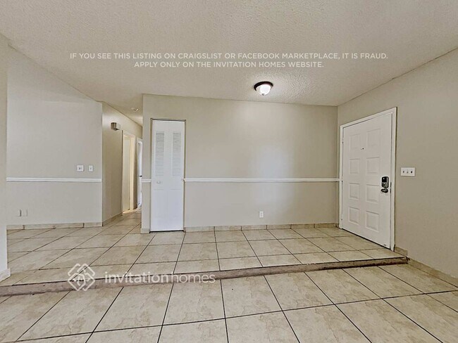 Foto del edificio - 2101 NW 108th Terrace
