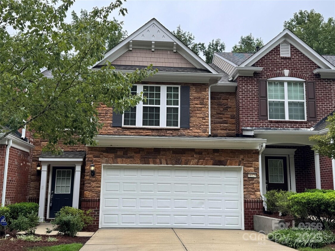 Primary Photo - 16129 Annahill Court