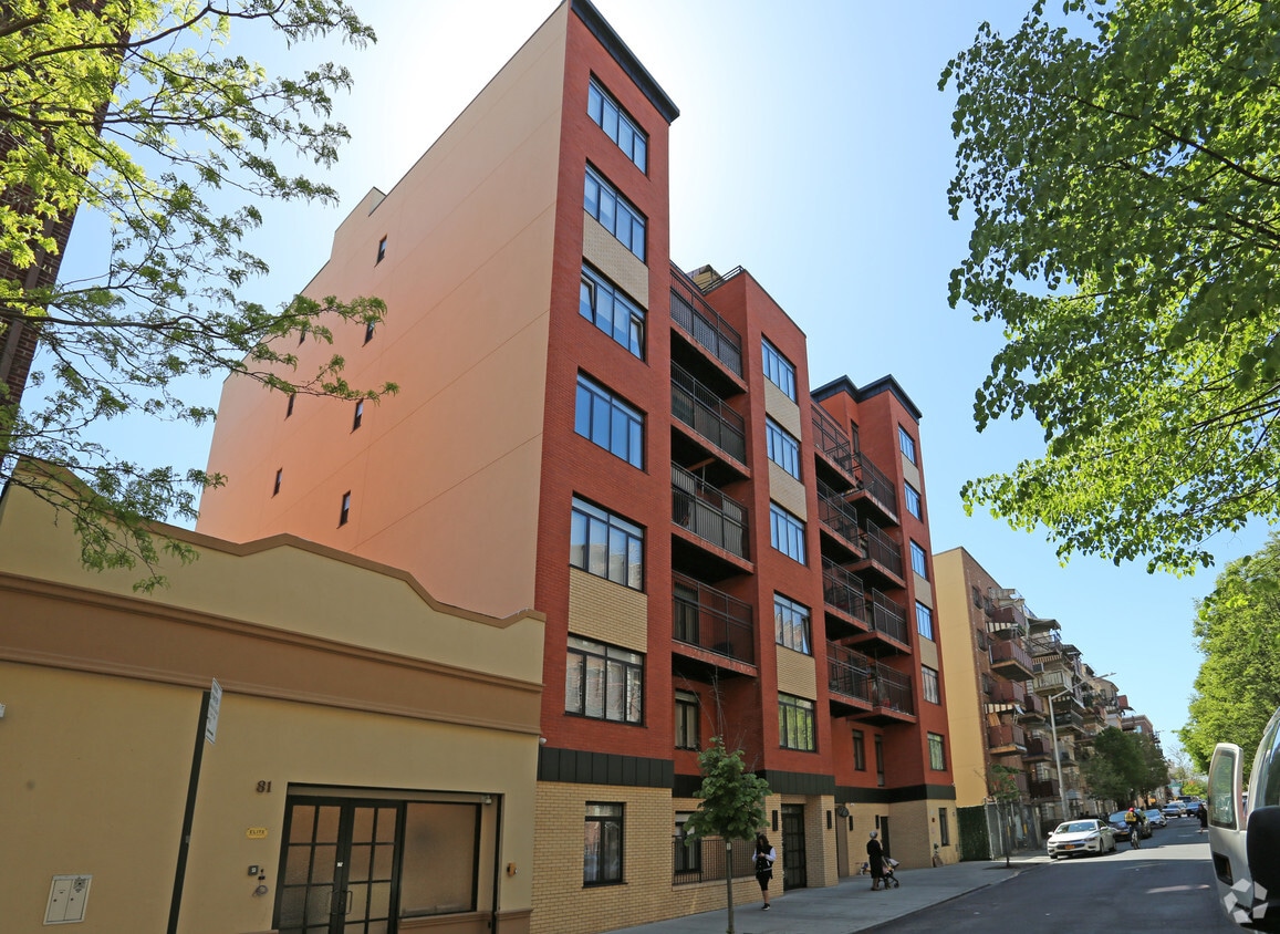 Building Photo - 85 Skillman St