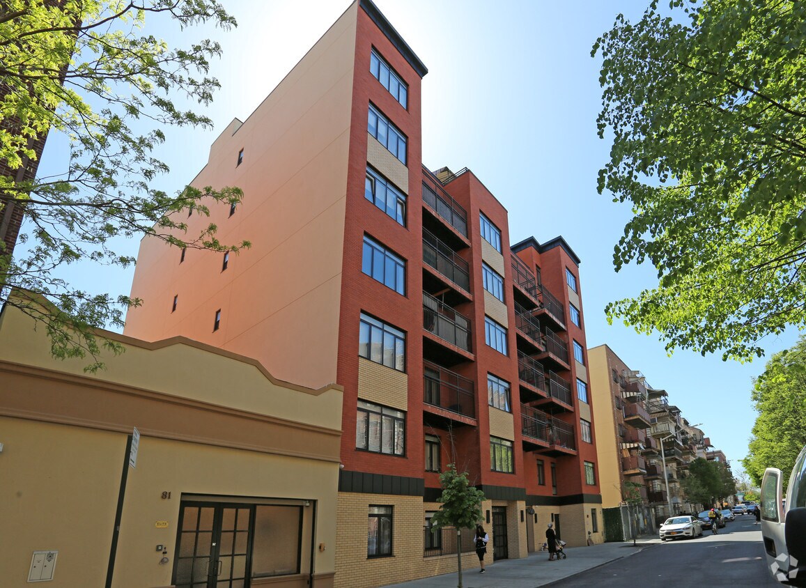Foto del edificio - 85 Skillman St