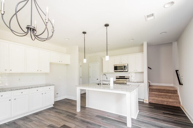 Foto del edificio - 438 Blue Robin Ln