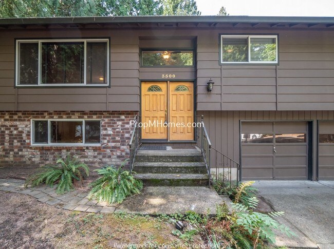 Building Photo - 3500 Red Cedar Way