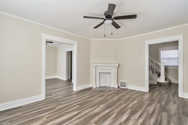 Building Photo - 434 N Hardesty Ave
