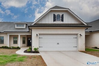 Building Photo - 144 Clift Farm Dr
