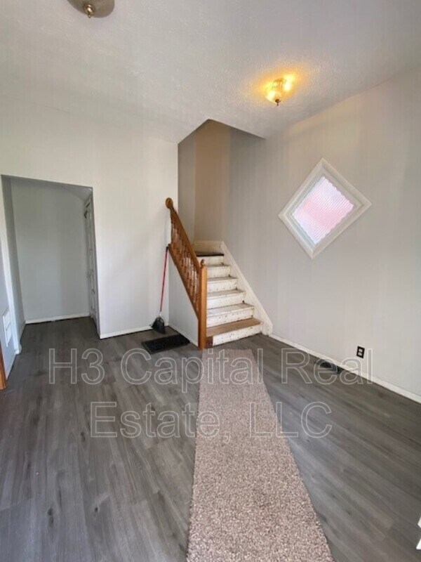 Foto del edificio - 2160 Cleveland Blvd