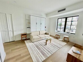 Building Photo - 1619 Jefferson Ave