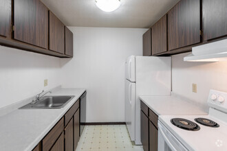 Woodmere Apartments photo'