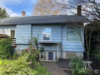 Building Photo - 12107 SE 37th Ave