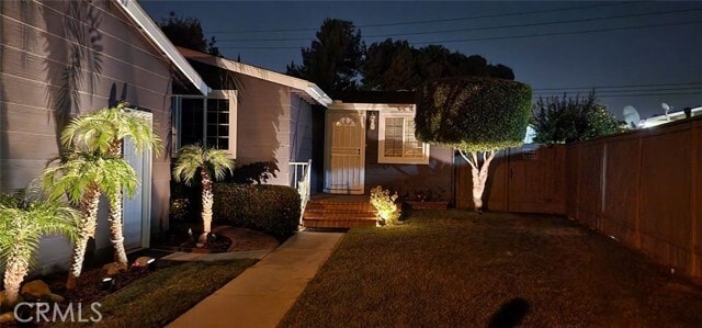 Building Photo - 5630 Clearwater Dr