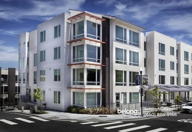 Building Photo - 10 Innes Ct