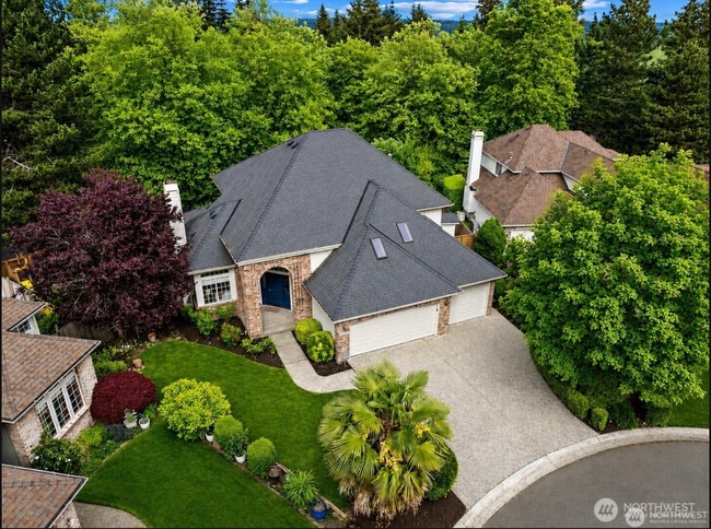 Building Photo - Beautifully Renovated 5-Bedroom Home in Abbey Road