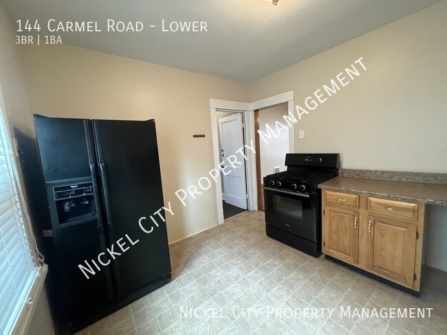 Building Photo - 144 Carmel Rd