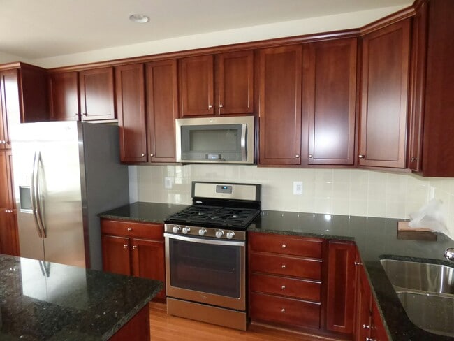 Building Photo - 43141 Whelplehill Terrace