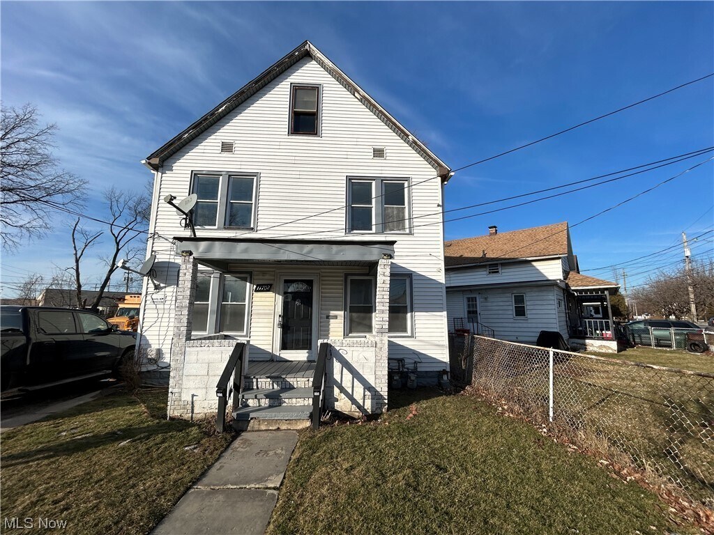 11702 Brookfield Ave Unit Down, Cleveland, OH 44135 Room for Rent in