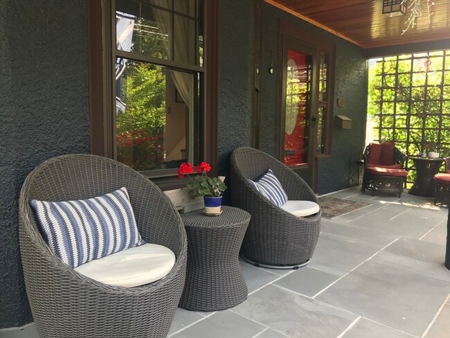 Foto del edificio - 147 Perham St