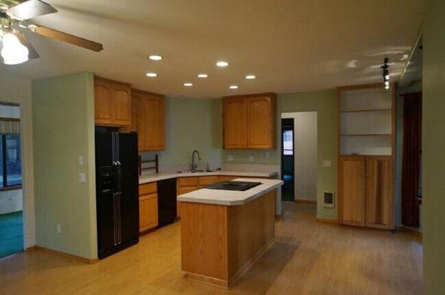 Foto del edificio - PV01