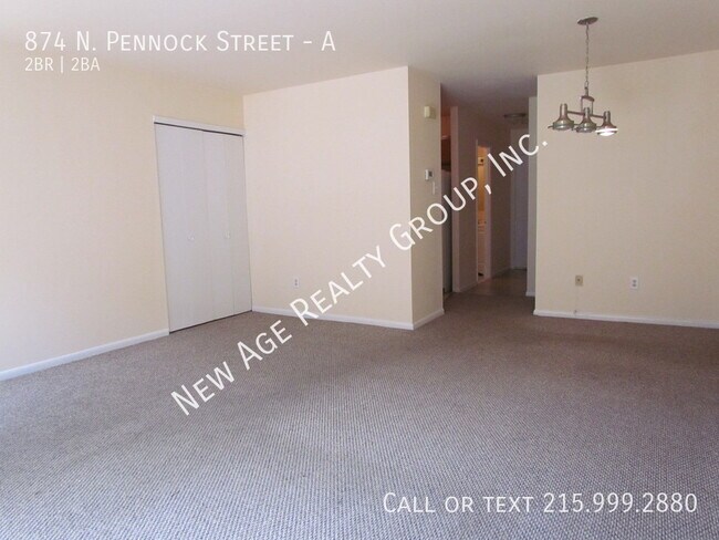 Building Photo - Great 2 bedroom at 874 N. Pennock Street-U...