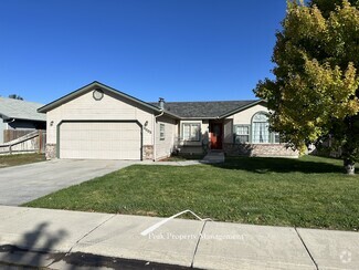 Building Photo - 3002 Kingsgate Dr