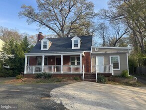 Building Photo - 9036 Lee Hwy