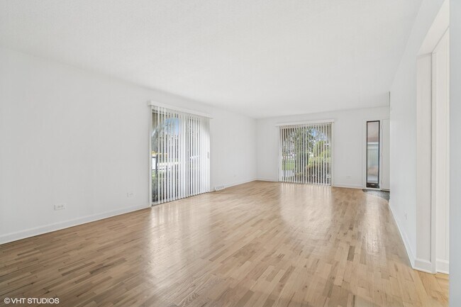 Foto del edificio - 2659 Greenwood Rd