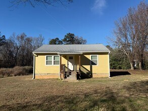 Building Photo - 2250 New High Shoals Rd