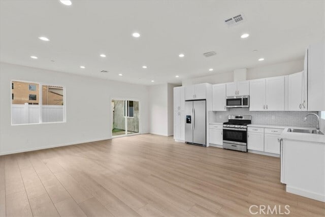 Foto del edificio - 8571 Lurline Ave