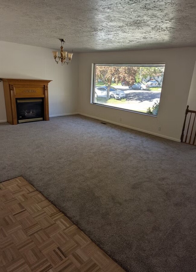 Building Photo - 129 N 100 W