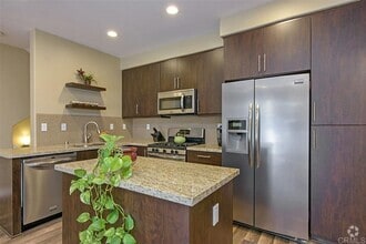 Building Photo - 2132 Cosmo Way
